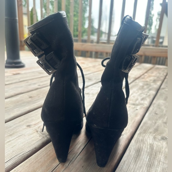 Black buckled booties - Picture 3 of 5
